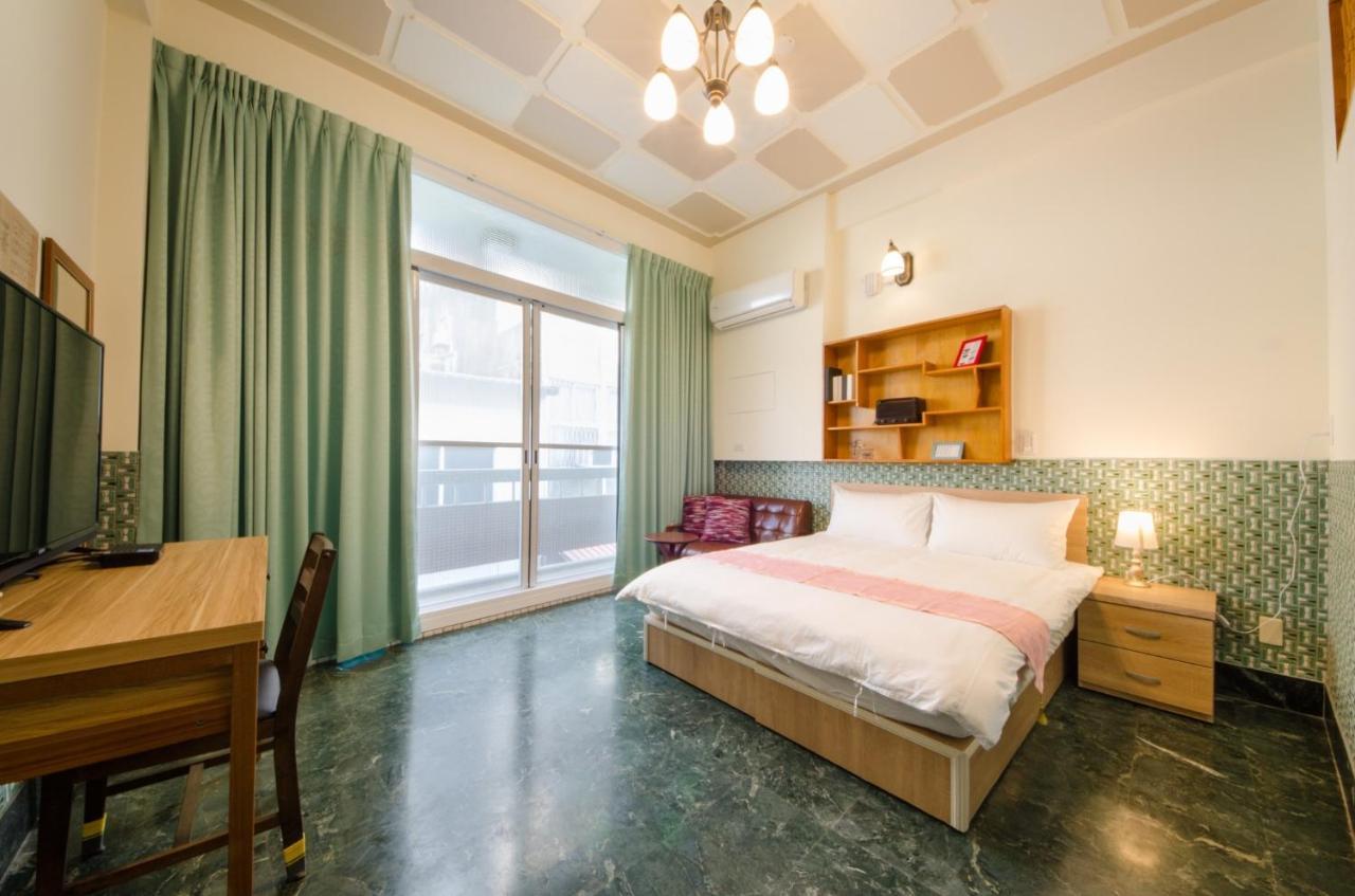 Freedom B&B 台南 エクステリア 写真